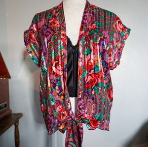 VTG VS Tie-Front Blouse